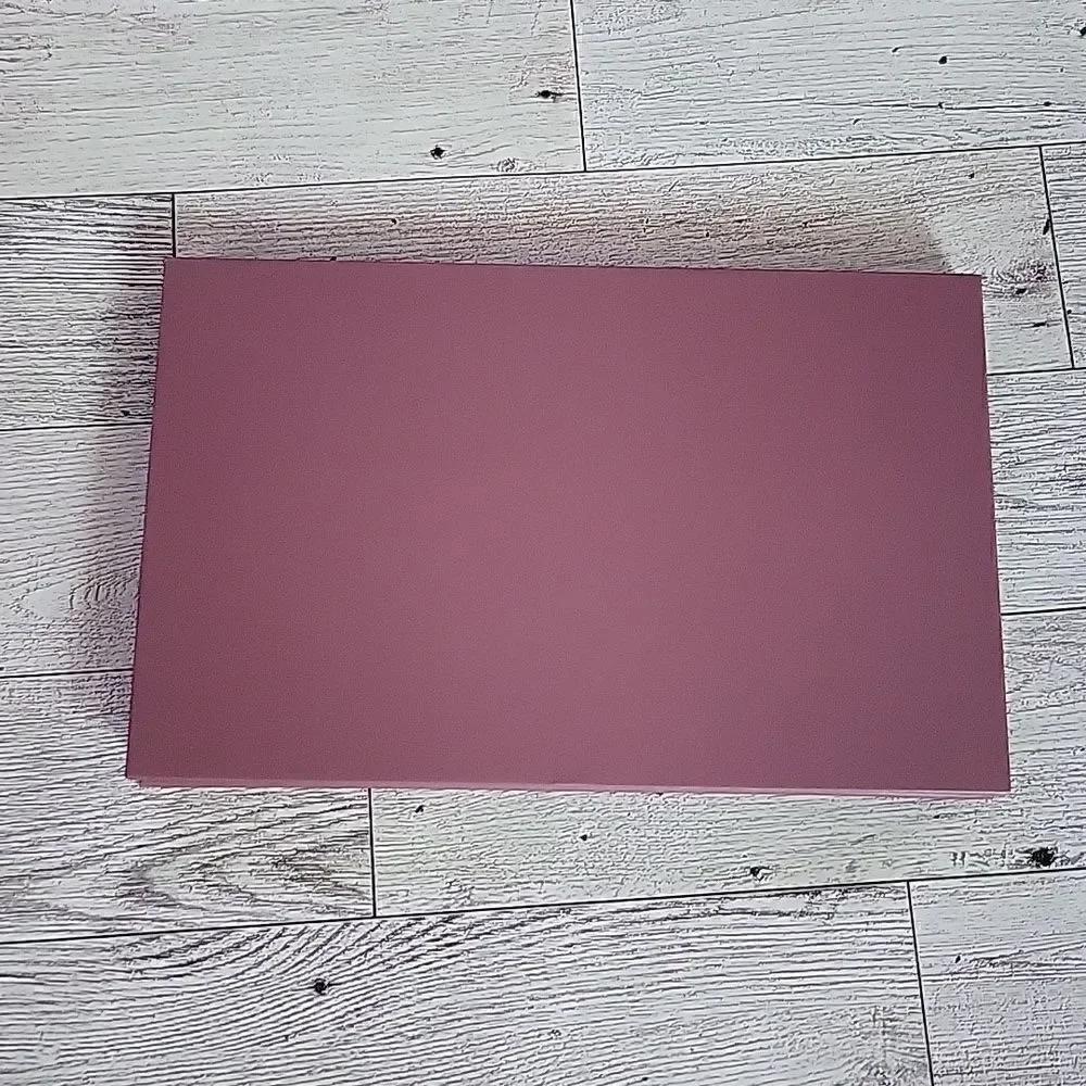 Ace Beaute Smokey Roses Eyeshadow Palette